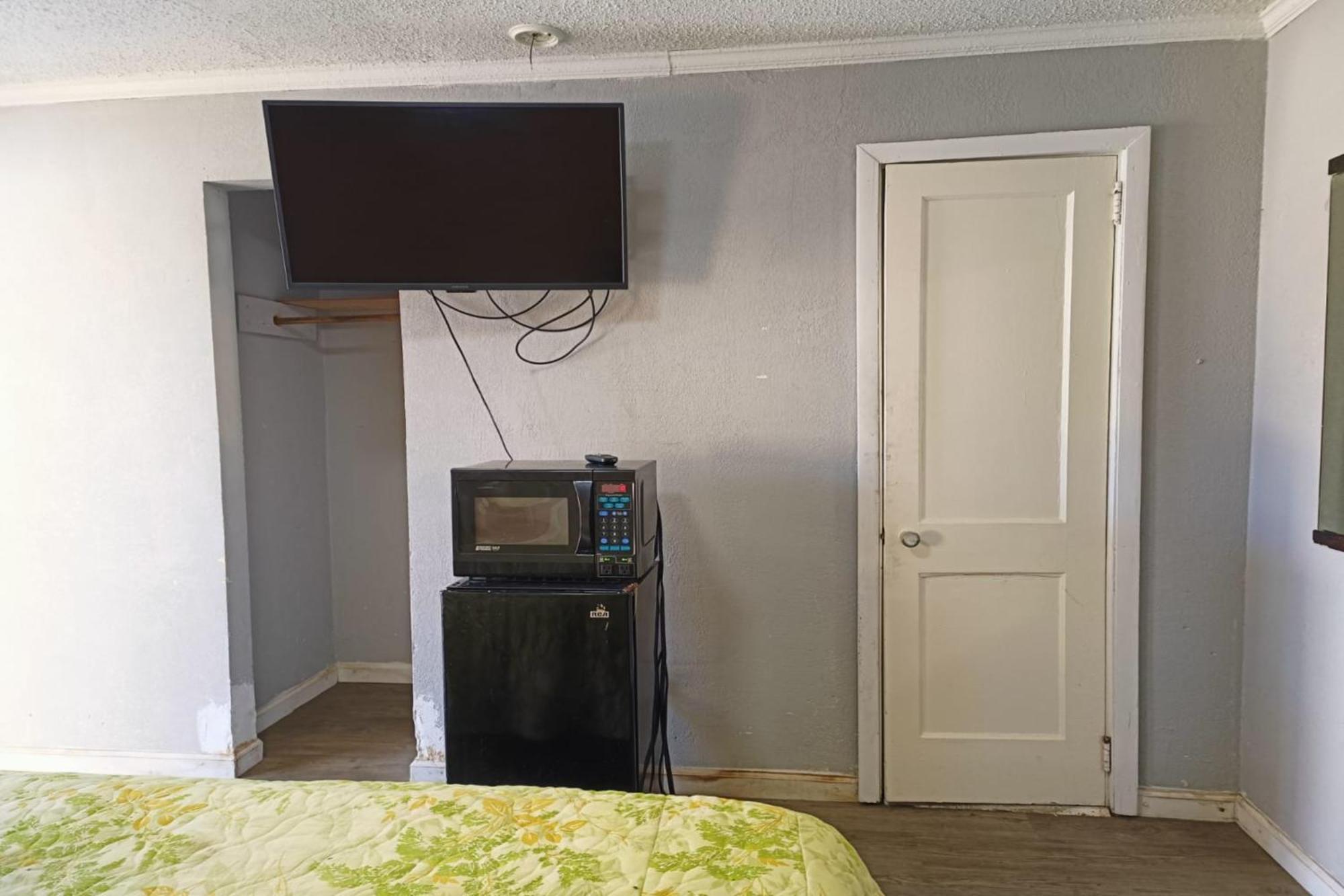 Crown Inn By Oyo Orangeburg Hwy 301 Bagian luar foto